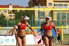 Markéta Nausch Sluková a Barbora Hermannová na olympijském kvalifikačním turnaji v Číně