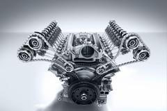 Mercedes 4.0 V8 pro C 63 AMG