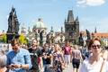srovnání - Praha bez turistů a s nimi