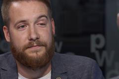 Zrušil poznámky i tresty: Učitel má vychovávat, děti jen vedu, cukr a bič nefunguje