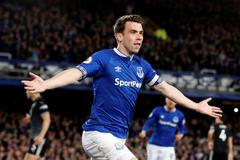 Anglická fotbalová liga 2018/19, Everton - Burnley: Seamus Coleman slaví gól Evertonu na 2:0.