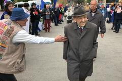 Jakeše do koše! Prvomájovou oslavu komunistům rušili jejich odpůrci