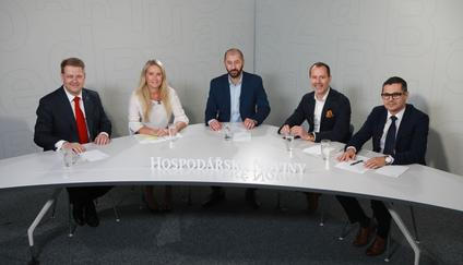 Časté PLACENÍ KARTOU obchodům zvyšuje tržby