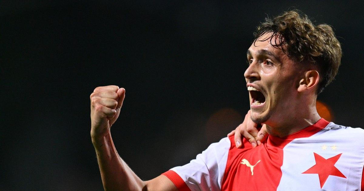 Slavia dostala další komický gól a znovu ztratila. Podstatnou roli hrál VAR