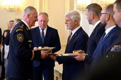 Petr Pavel Záchranáři Vladimíř Vlček