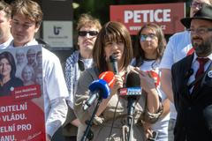 Tisková konference k zahájení kampaně lídryně Stačilo! v Praze Jany Maláčové