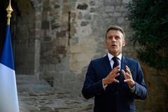 "Postoj Putina je neupřímný," řekl francouzský prezident Emmanuel Macron