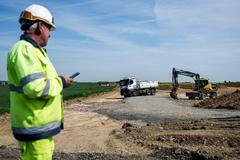 Pražský okruh stavba soud