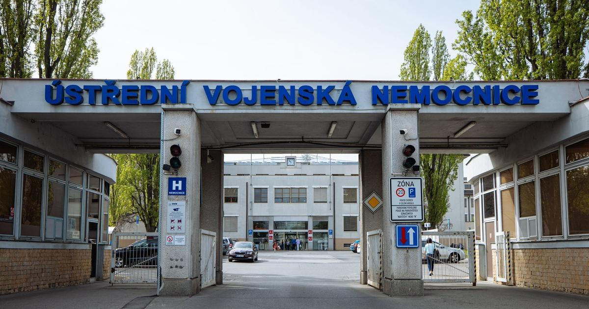 Policie obvinila bývalého náměstka pražské ÚVN z padělání a podvodu