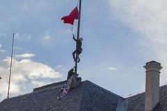 fotogalerie červené trenýrky ztohoven