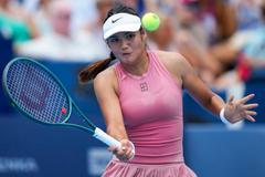 Emma Raducanuová a její stížnost na dětský pláč v hledišti