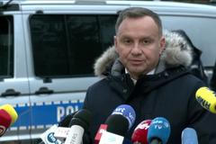 Už tehdy šel proti Zelenskému. Takto Duda komentoval dění na místě dopadu rakety  v listopadu 2022