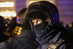 17. listopad 2016 - průvod extremistů z Letné k Betlémské kapli