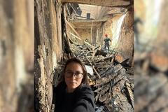 Premiérka Ukrajiny Julija Svyrydenková ve vládní budově zničené po dosud největším ruském útoku