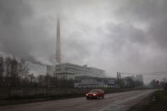 Uhelná elektrárna Chvaletice, Sev.en, Pavel Tykač, energetika, znečištění, smog, ekologie, obec Trnávka