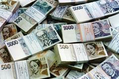 miliony, peníze, koruny