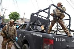 Brazílie, Rio de Janeiro, favela, policie, zásah, gang