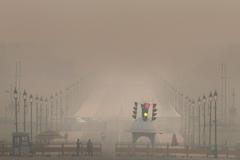 Indie, Nove Dillí, smog, rachejtle, svátek, kalamita, petardy, Diwali, ekologie