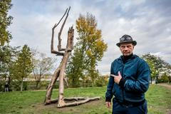 Kintera, Praying Wood