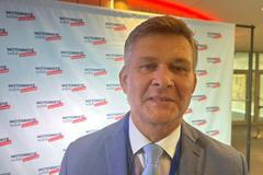 Dost bylo morálních frází. "Náhradník" za Turka  chce lepší vztahy se Slovenskem i Maďarskem