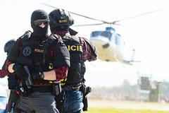 Policie, česko, zásah vrtulník