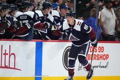 Tři body Martina Nečase v utkání Colorada proti Dallasu