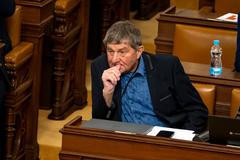 Josef Váňa, žokej, poslanec ANO