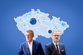 Andres Babiš, Petr Fiala - Ikona, poutací foto