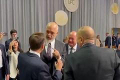 "Pracoval velmi tvrdě," smál se Rama s Alijevem a Macronem Trumpovi