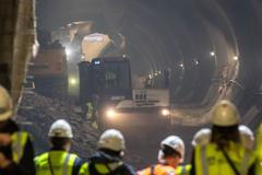 Stavba metro D, rok od zahájení, Dopravní podnik hl.m.Prahy DPP, tunel