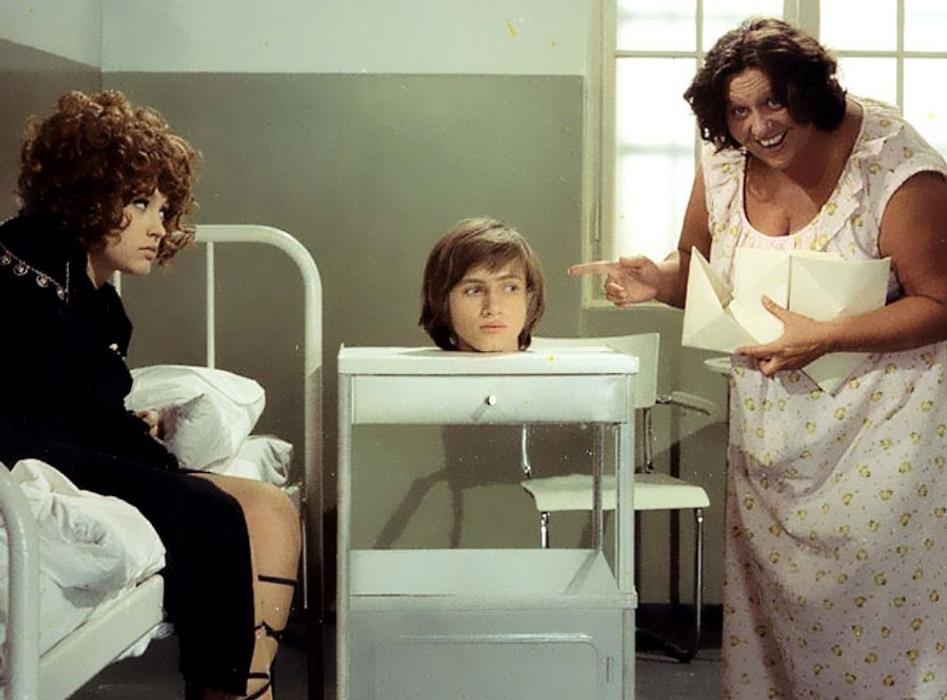 Václav Vorlíček - Dívka na koštěti