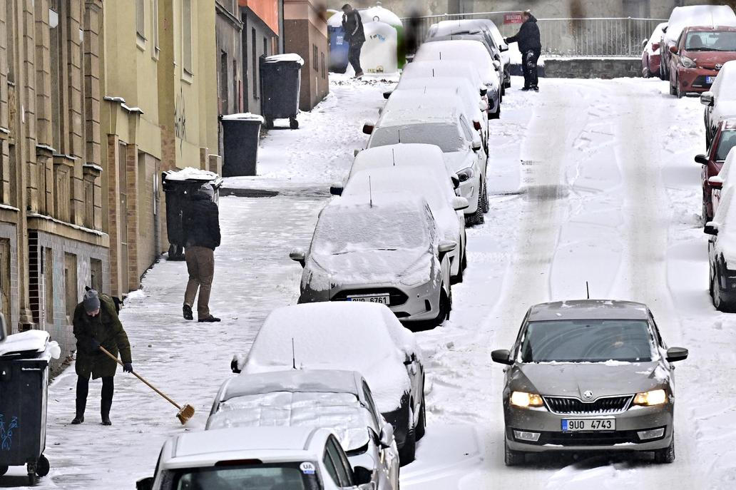 ČR-počasí-sníh-ledovka-FASTPIX
