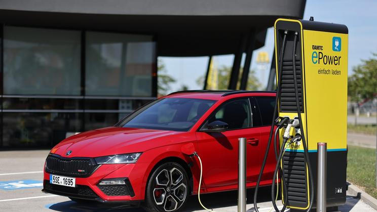 Škoda Octavia RS plug-in hybrid