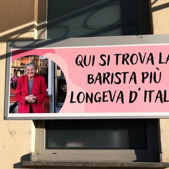 Tajemství dlouhověkosti v šálku kávy: 101. letá baristka Anna a její příběh