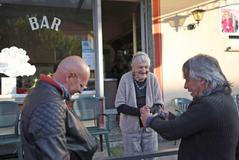 Tajemství dlouhověkosti v šálku kávy: 101. letá baristka Anna a její příběh