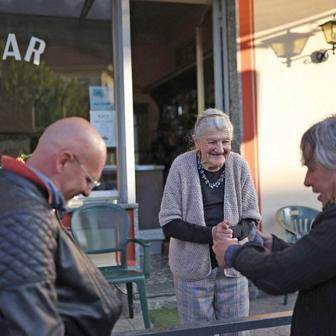 Tajemství dlouhověkosti v šálku kávy: 101. letá baristka Anna a její příběh