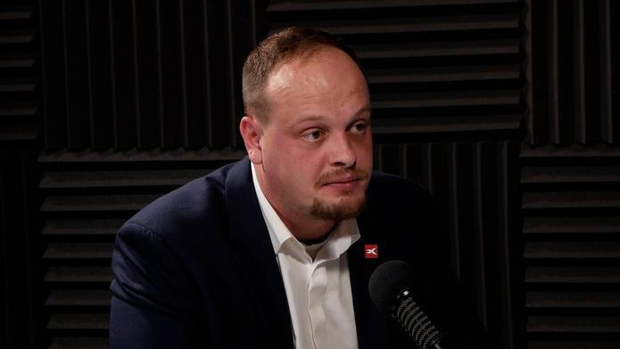 Spotlight News - Pavel Peterka