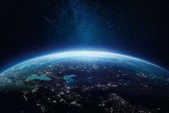 Planeta Země tmavne