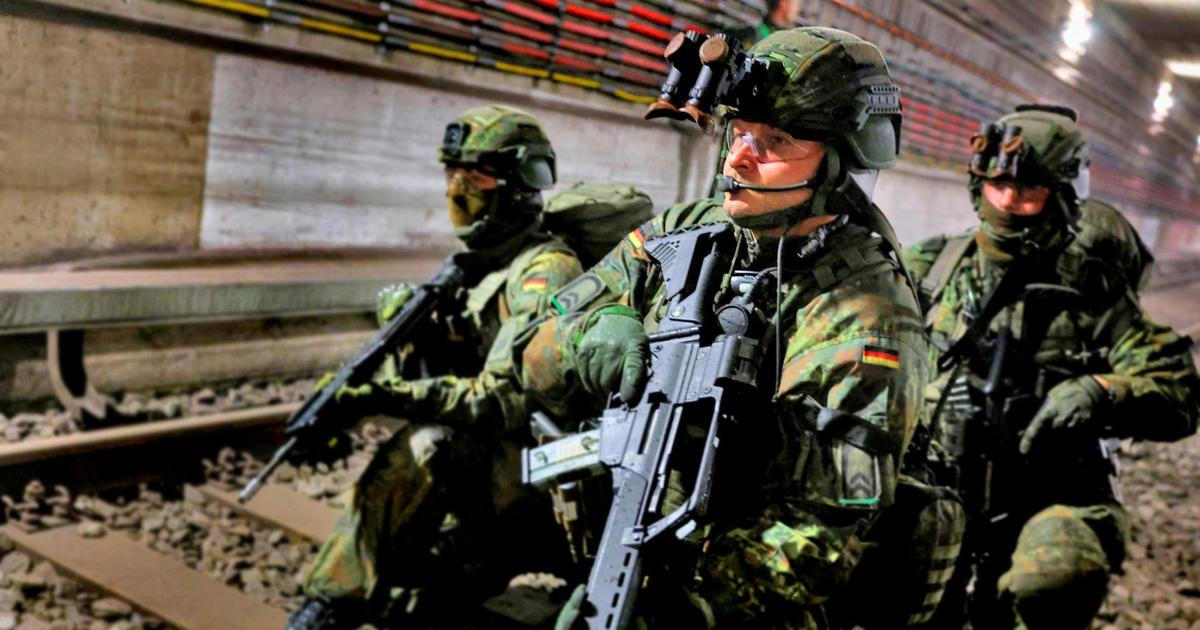 Rusko je pro Česko stále větší hrozba. Expert řekl, zda mu „oplácet“ sabotáže a útoky