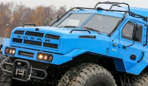 Ruské auto na vodík Rusak