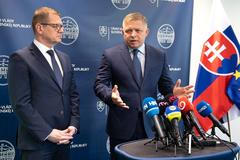 Peter Kmec, Robert Fico