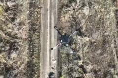 Rusové riskují cenné drony Mavic pro zásobování předních linií, i když mohou přepravit méně kilo