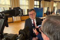 Takto Zbyněk Stanjura ve čtvrtek po jednání vlády vysvětloval "tanečky" kolem rozpočtu