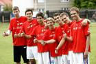Část českého týmu do 17 let v roce 2011. Zcela vpravo Lukáš Juliš, vedle něho Ondřej Karafiát