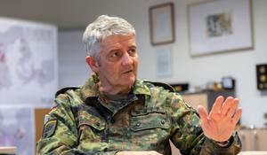 “Vyslali bychom Rusku signál: ‘Pozor, ani to nezkoušejte na nás zaútočit.’,” řekl německý velitel