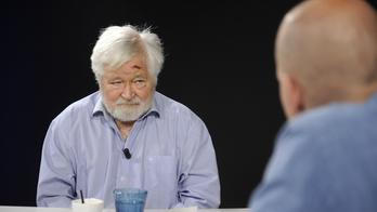 Spotlight Aktuálně.cz - Petr Pithart - k 11. listopadu