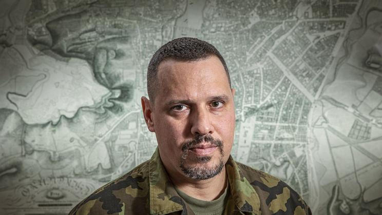 Generál Roman Hyťha už není na generálním štábu. Teď musí pracovat na ministerstvu obrany.