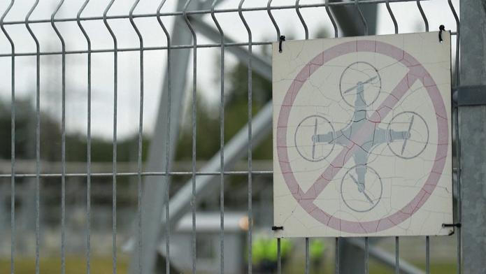 Východní křídlo NATO se spoléhá na bunkry a sítě proti dronům, aby ochránilo energetiku