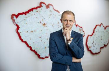 Daniel Vagaský, Shell