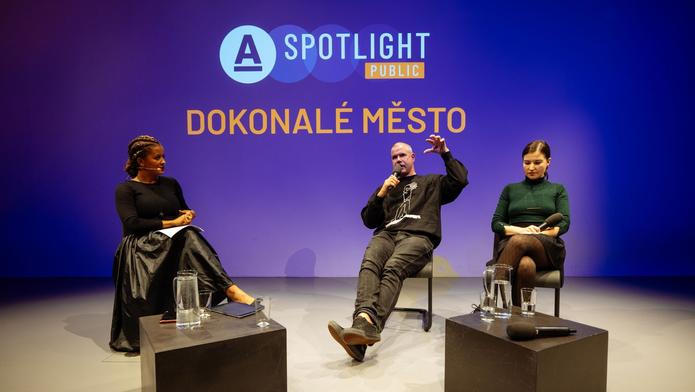 Spotlight Public - Vladimir 518, Fullerová